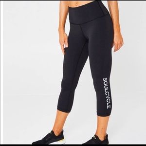Lululemon Wunder Under x Soulcycle